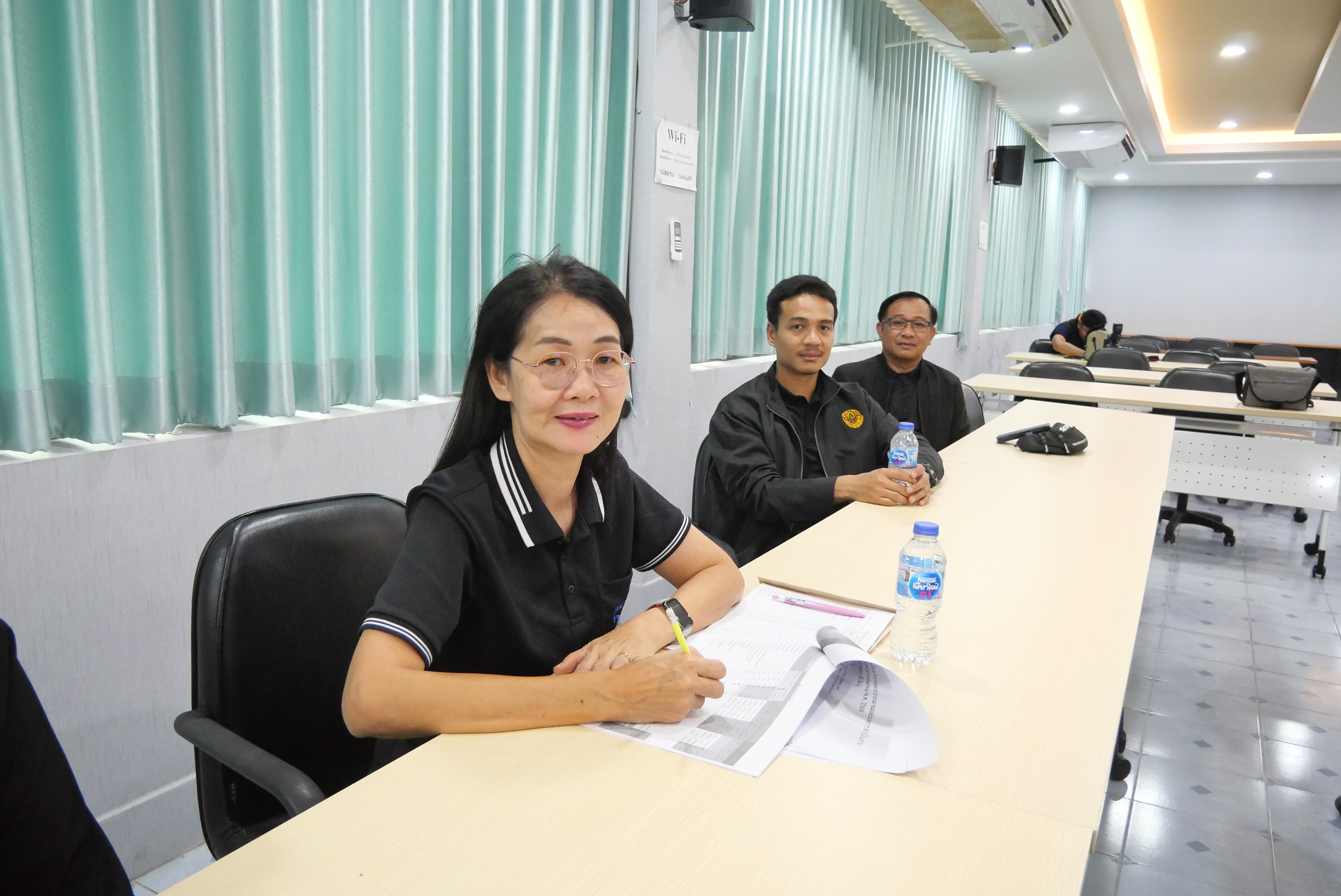 title - เลขาธิการ ส.ป.ก. ประชุมติดตามผลการดำเนินงาน และการใช้จ่ายงบประมาณ ประจำปีงบประมาณ พ.ศ.2569 ของภาคใต้ 